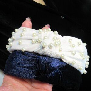 2 HEAD BANDS HAIR BANDS NEW VELVET ONE HAS PEARLS